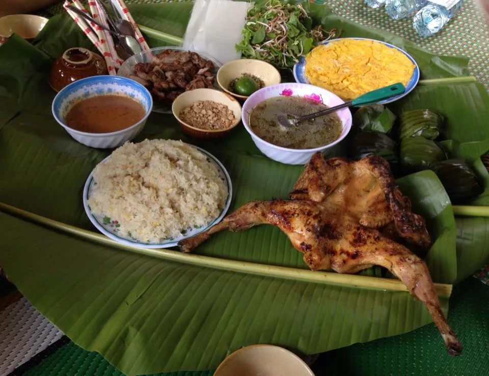 Lunch laid out at Nuoc Mooc, inside the national park.