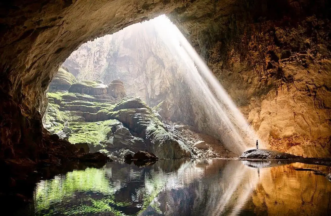 Kong Collapse, cave (view 2)