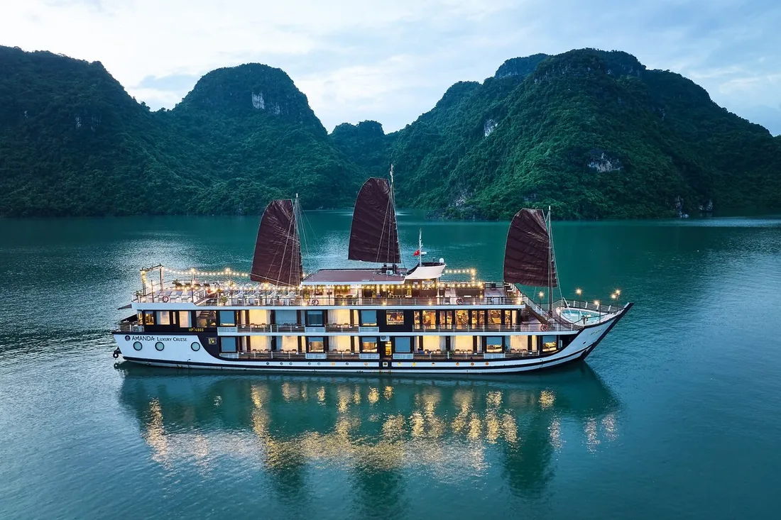 Phong Nha vs Ha Long Bay: the honest comparison (view 3)