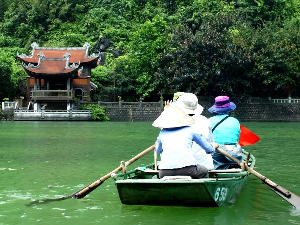 Ninh Binh, route to Phong Nha (view 2)