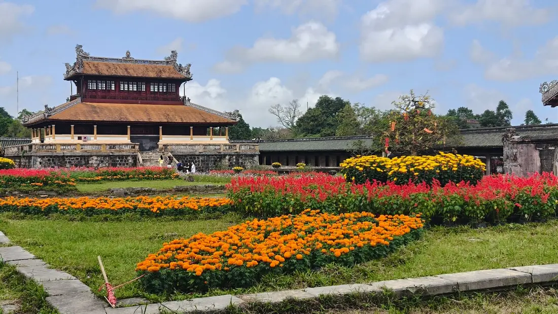 Los jardines del palacio de Hue, a unas cuatro horas al sur de Phong Nha.